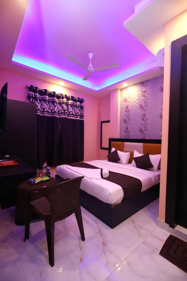 Jupiter Plaza Delhi Airport Hotell New Delhi Eksteriør bilde