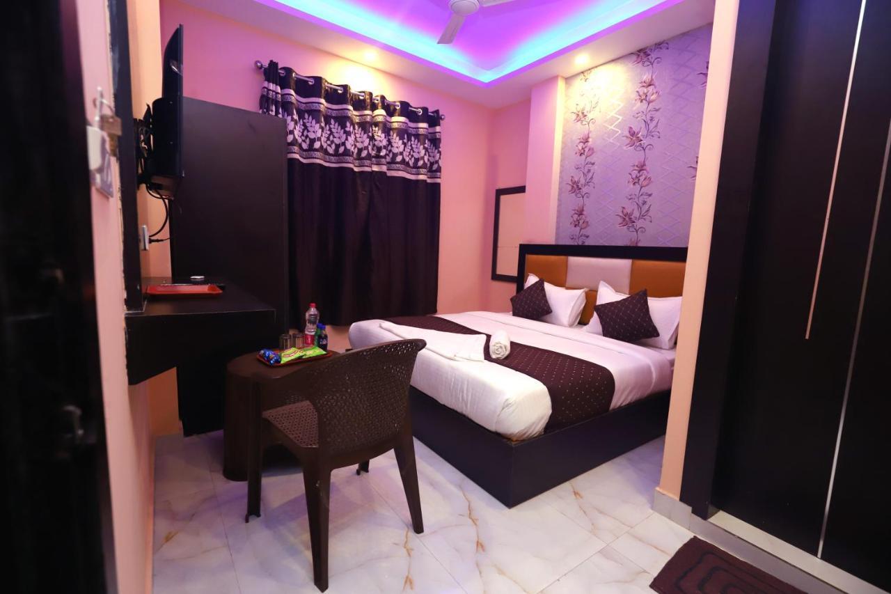 Jupiter Plaza Delhi Airport Hotell New Delhi Eksteriør bilde